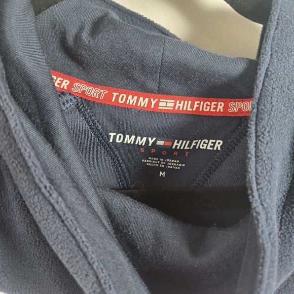Tommy Hilfiger Blue and Red Chevron Sweatshirt - Picture 2 of 6